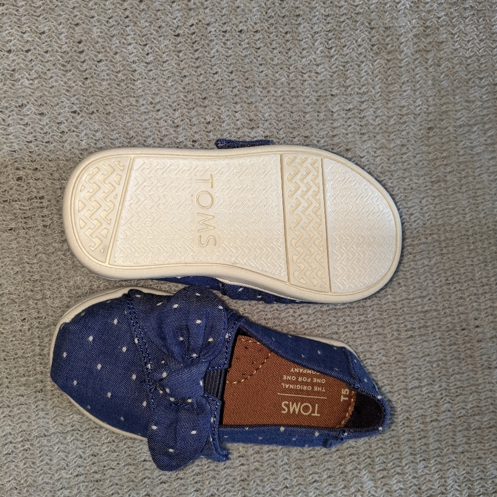 TOMS toddler denim polka dot slip on shoe